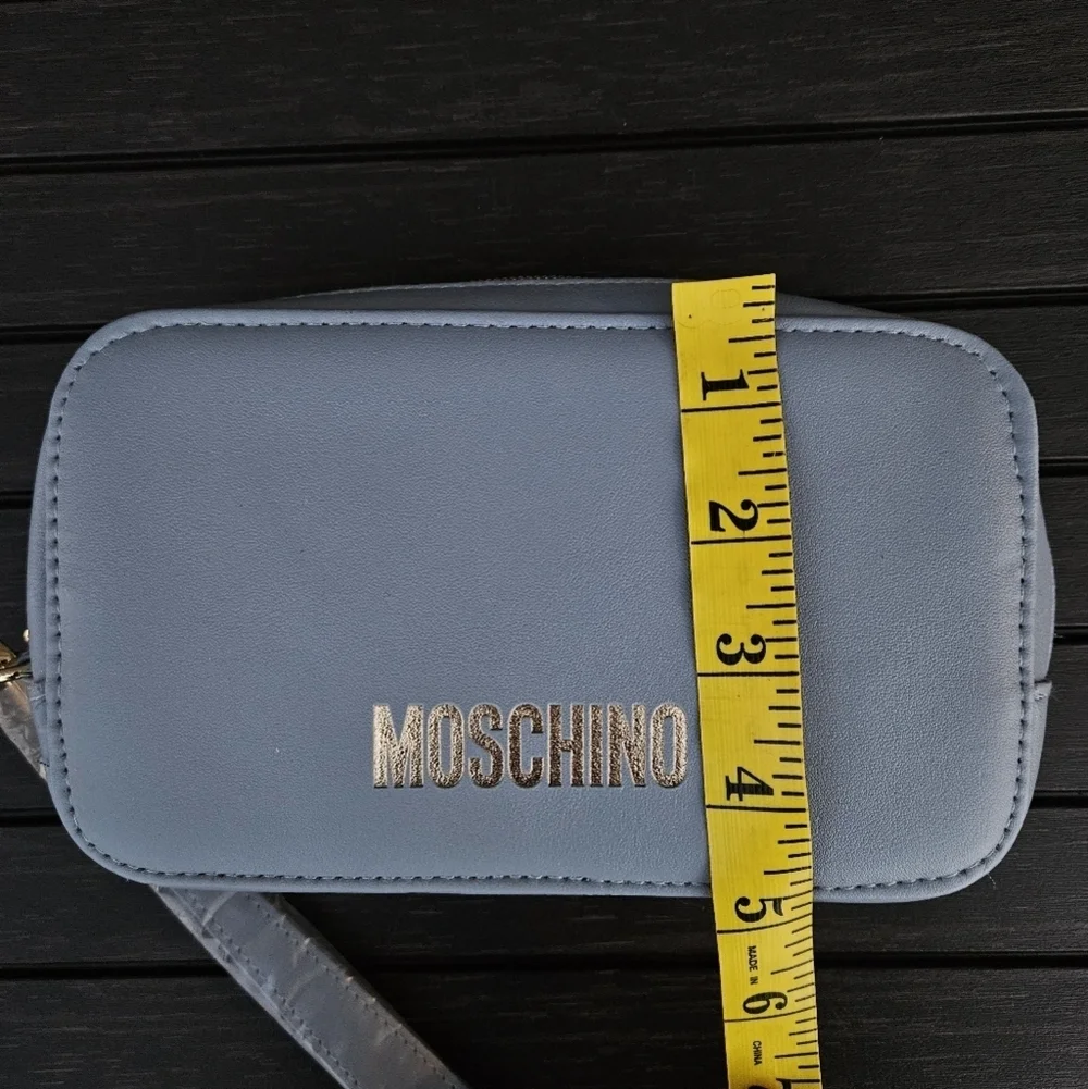Moschino China Airlines Business Class Amenity Makeup Toiletry Bag French Blue